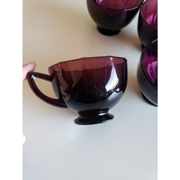 Set Of Four Vintage Purple Amethyst Tea Cups - Picture 5 of 7